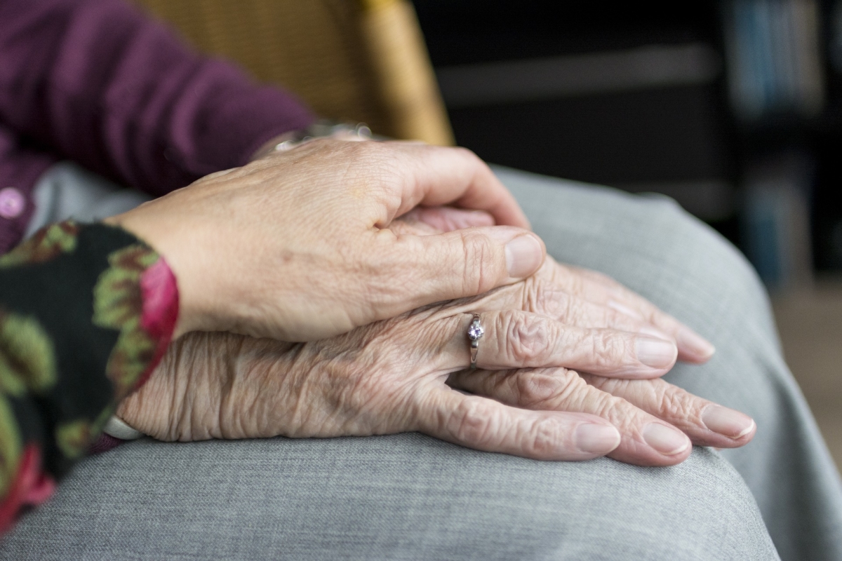 talking with your loved one about assisted living